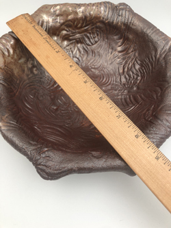 Curved edges bowl